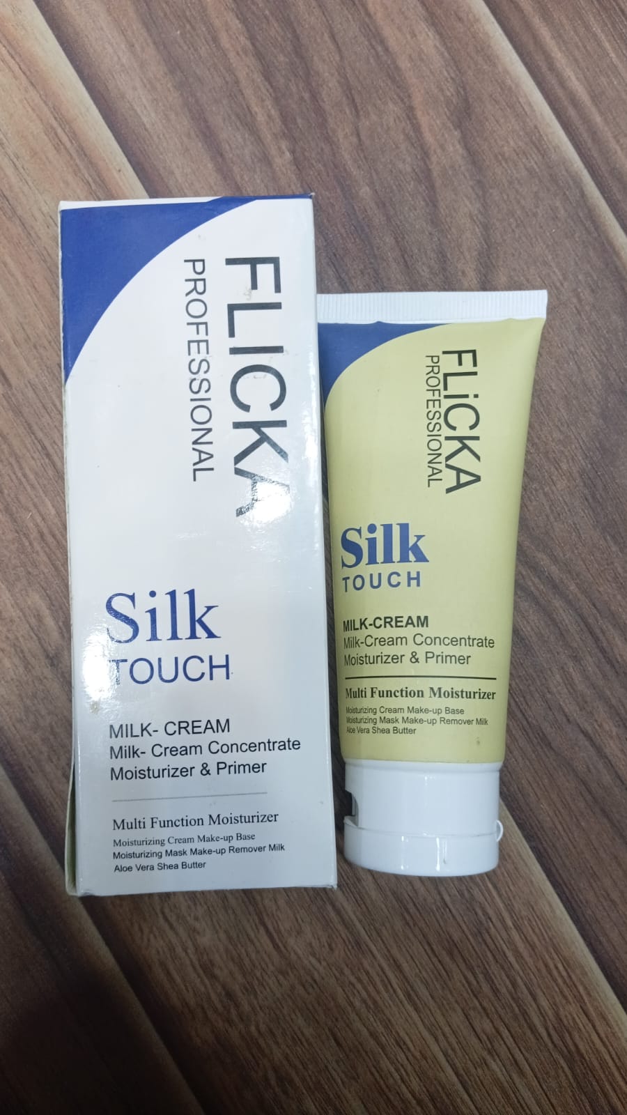 FLiCKA Silk Touch Milk Cream Moisturizer & Primer – 2-in-1 Hydrating Base | Aloe Vera & Shea Butter | Smooth, Long-Lasting Finish